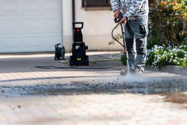 Why Choose Our Certified Pressure Washing Experts for Your Project Needs in Sterling, IL?